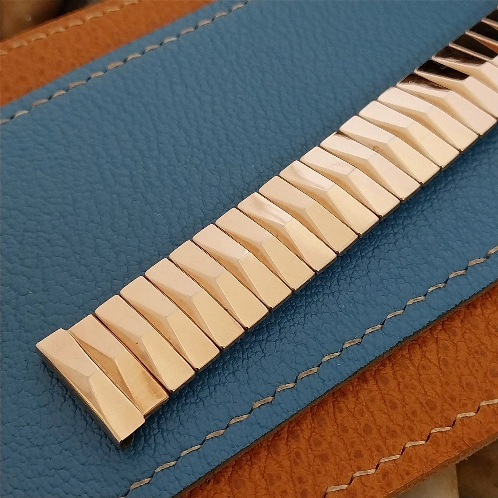 1955 Rose Gold-Filled Long & Wide Flex-Let Unused nos Vintage Watch Band