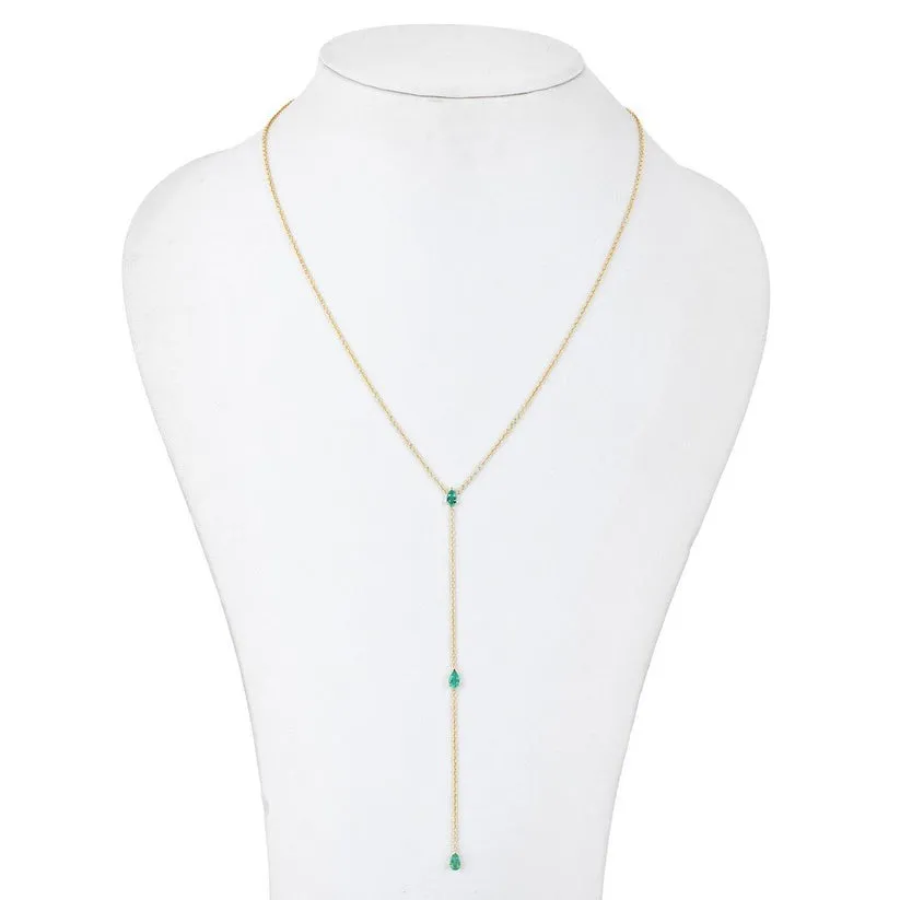 Graceful Lattice Diamond Necklace
