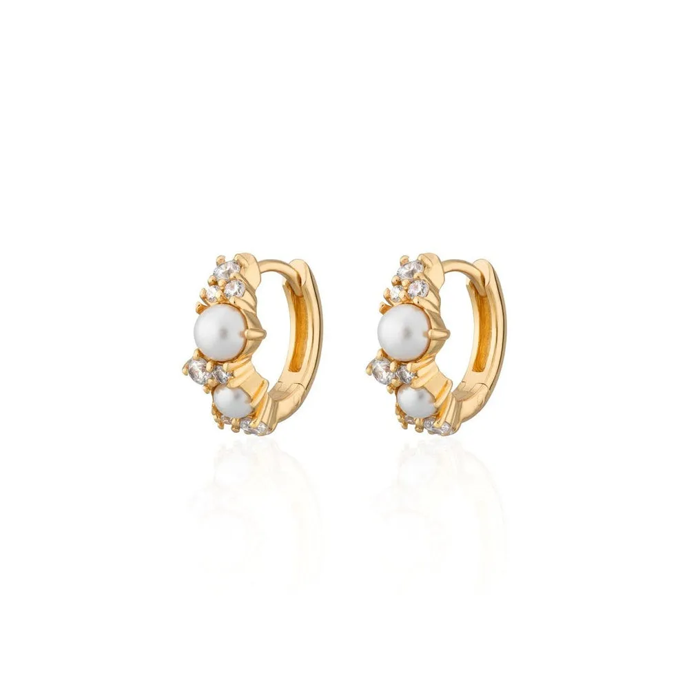 Hannah Martin Pearl Huggie Earrings - Gold - SPG-404
