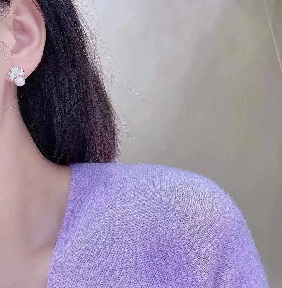 Lucky clover real freshwater akoya pearl earrings