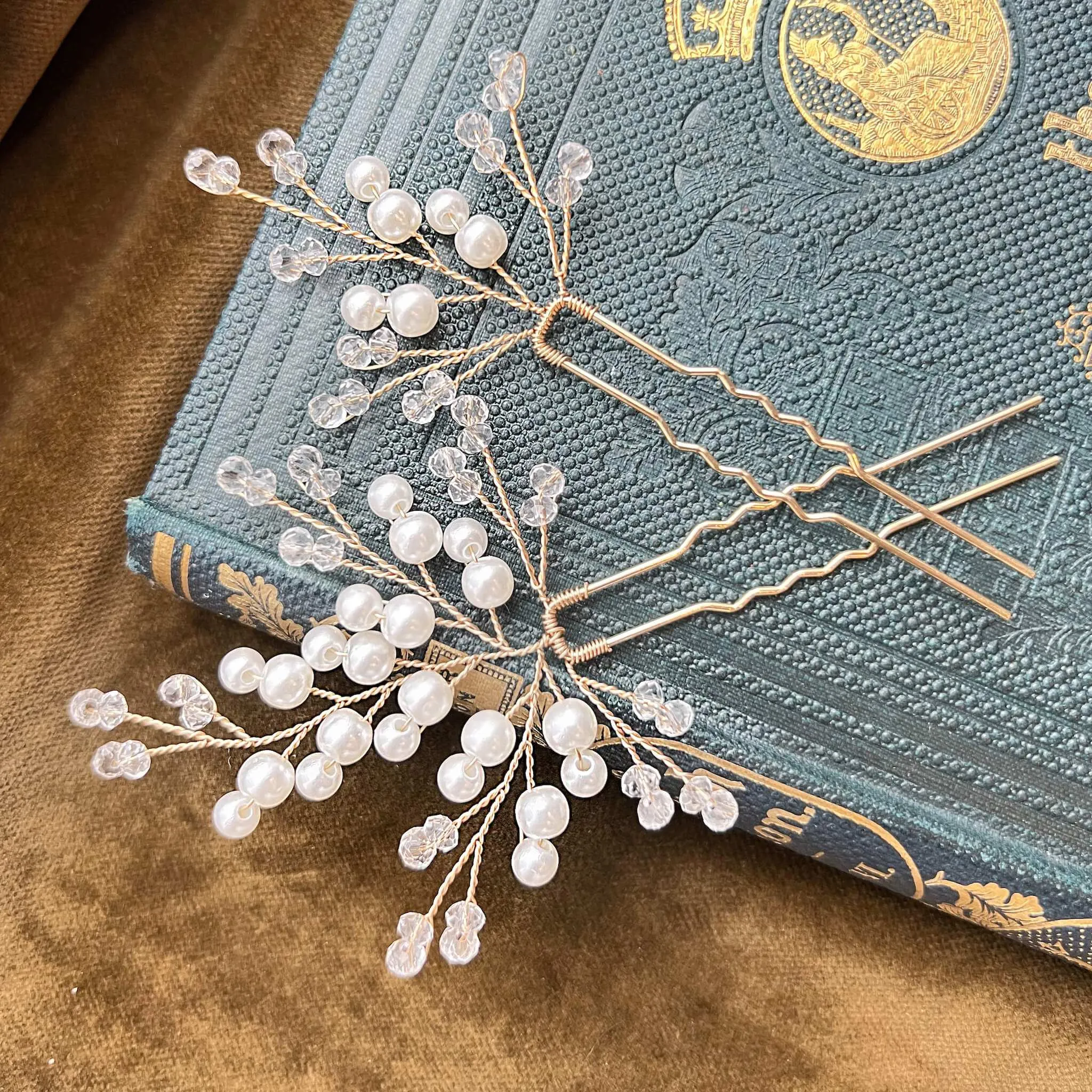 Mairéad, Pearl & Crystal Hair Pin Set