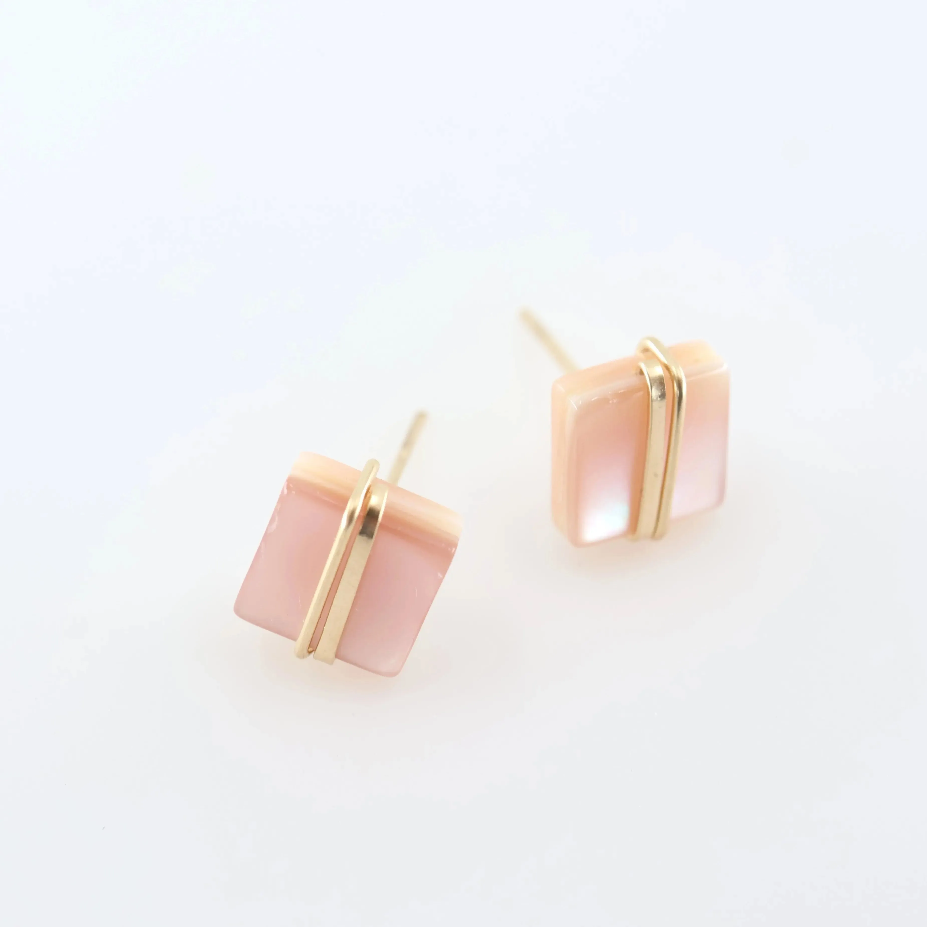 Pink Mother of Pearl Square Stud Earrings with Forged Accents